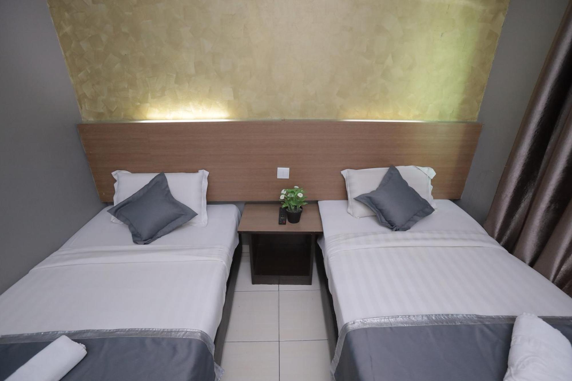 Dj Citi Point Hotel Kuala Terengganu Exterior photo